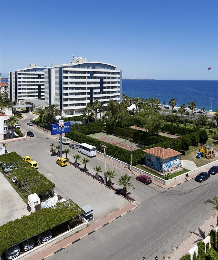 Porto Bello Hotel Resort & Spa