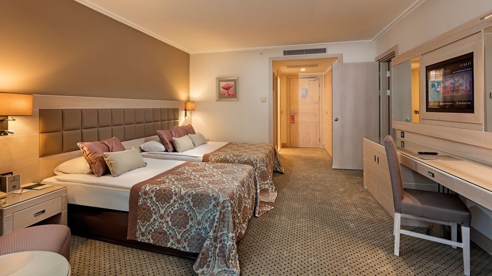 Miracle Resort photo 1