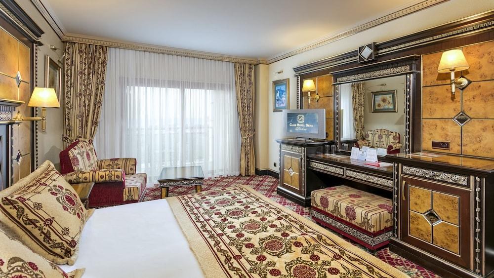Club Hotel Sera photo 4