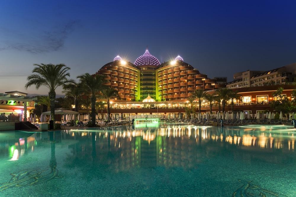 Delphin Palace photo 3