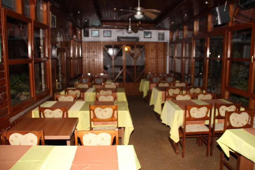 Karyatit hotel Kaleici photo 3