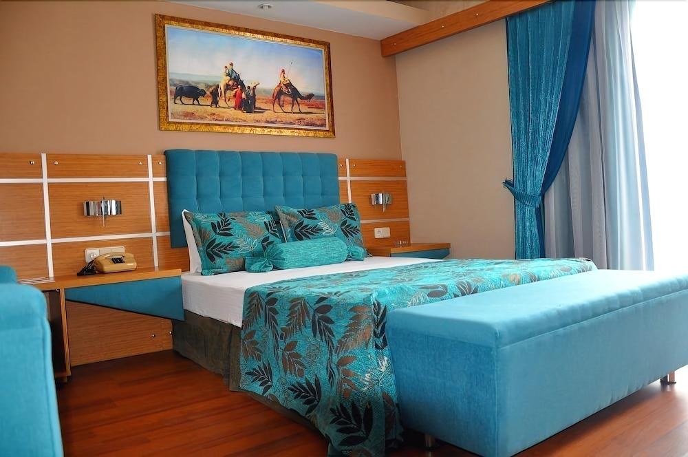 Ambrosia Hotel Beach & Spa photo 2