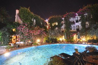El Vino Hotel Suites photo 1