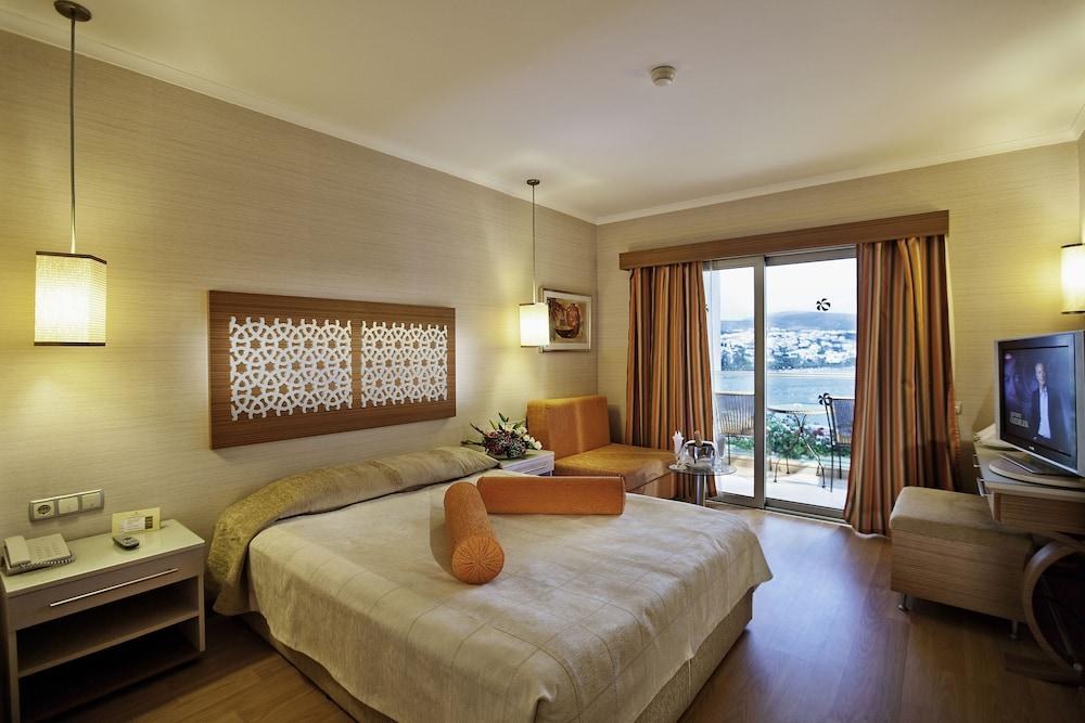 Royal Asarlik Beach Hotel photo 4