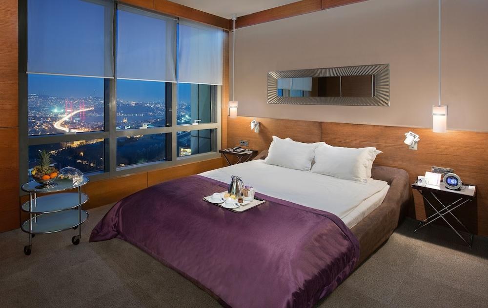 Point Hotel Barbaros photo 4