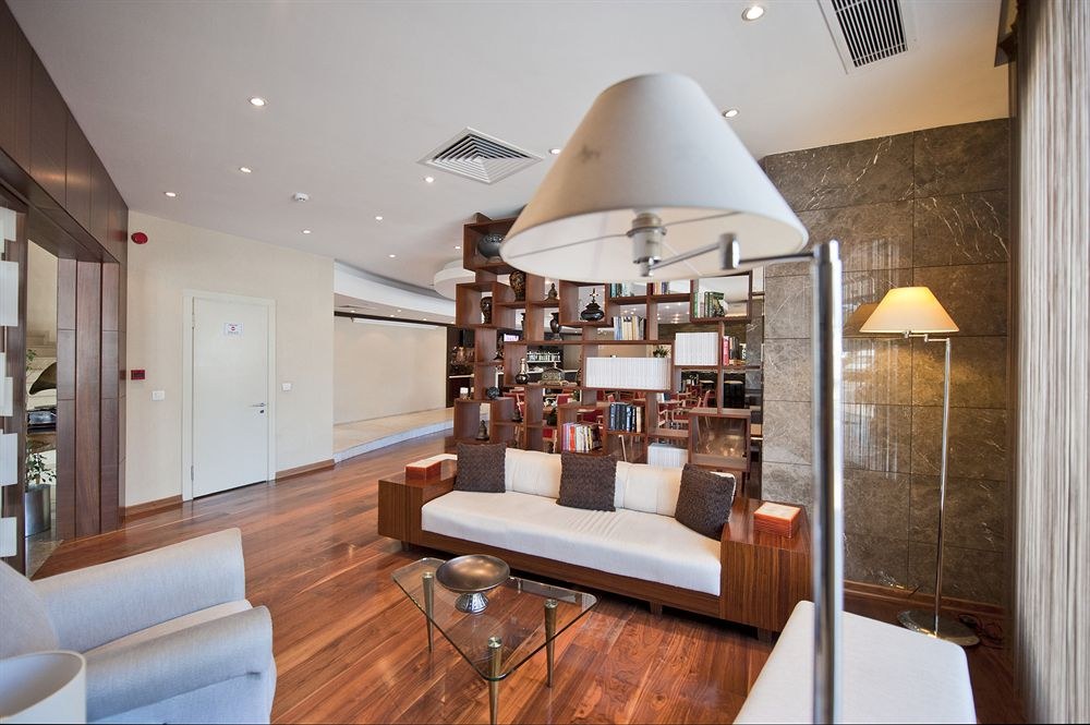 Grand S Hotel photo 1