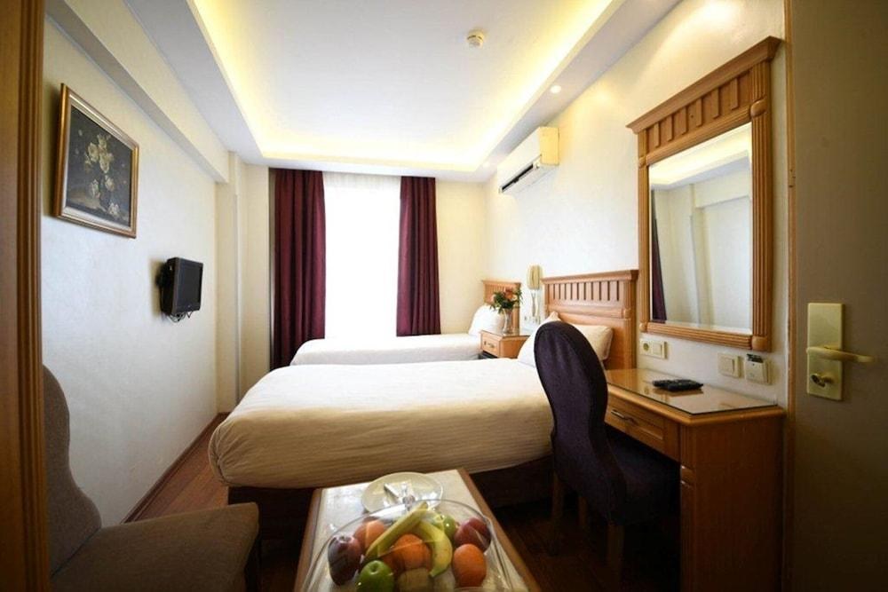 Park Star Hotel Taksim photo 4
