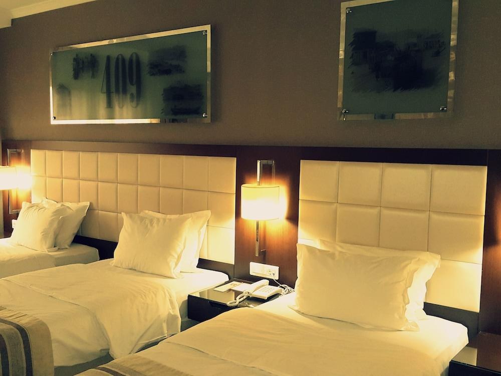Kent Hotel Istanbul photo 4