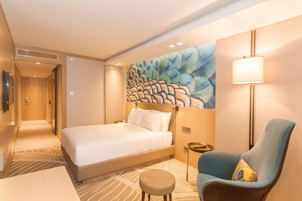Doubletree By Hilton Istanbul Sirkeci photo 2