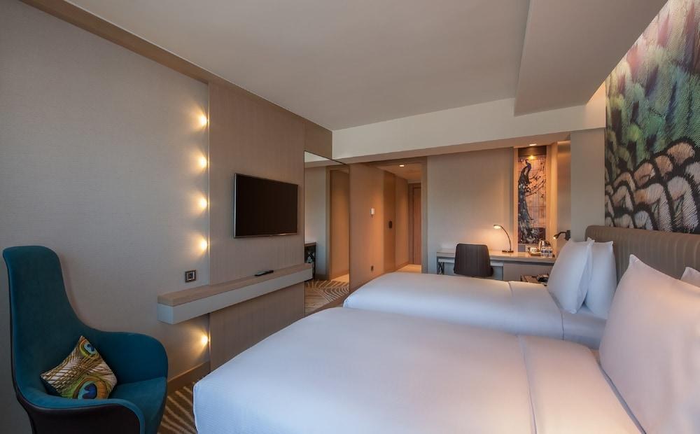 Doubletree By Hilton Istanbul Sirkeci photo 4