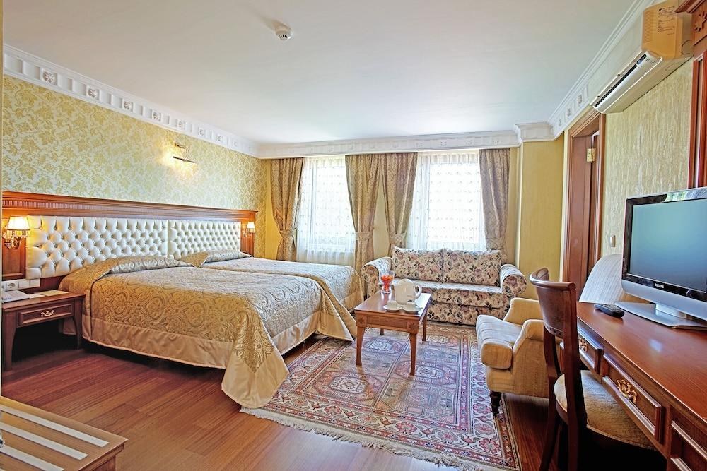 Sumengen Hotel photo 2
