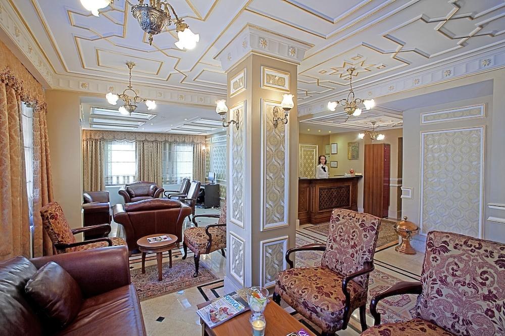 Sumengen Hotel photo 3