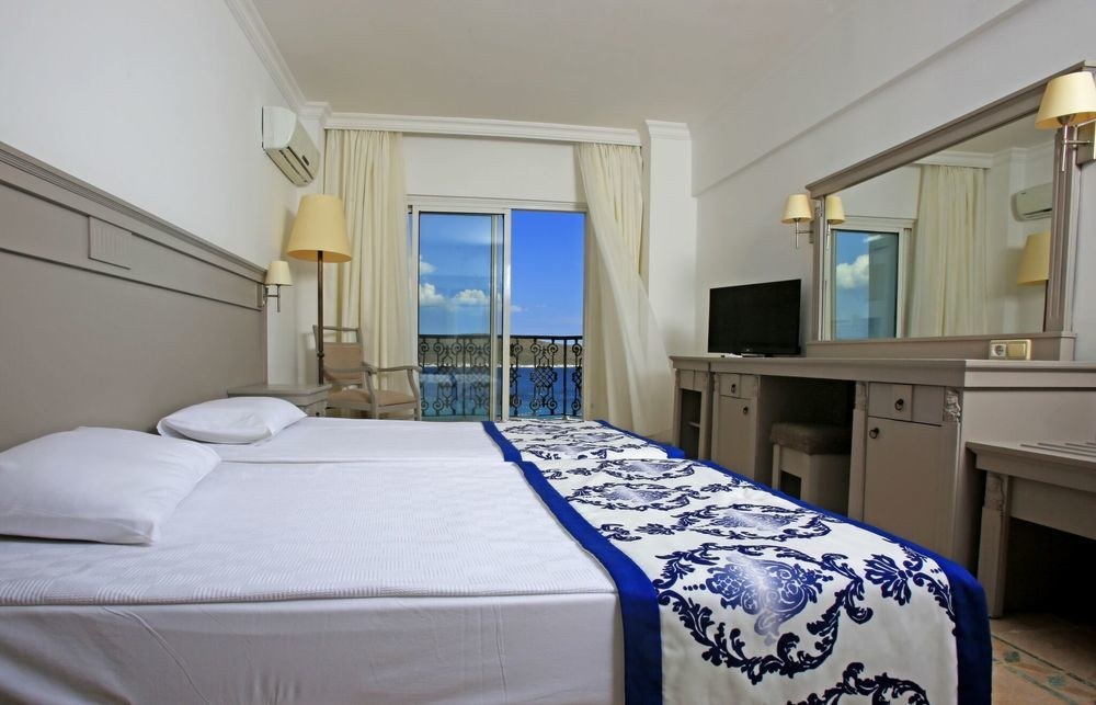 Labranda Mares Marmaris photo 1