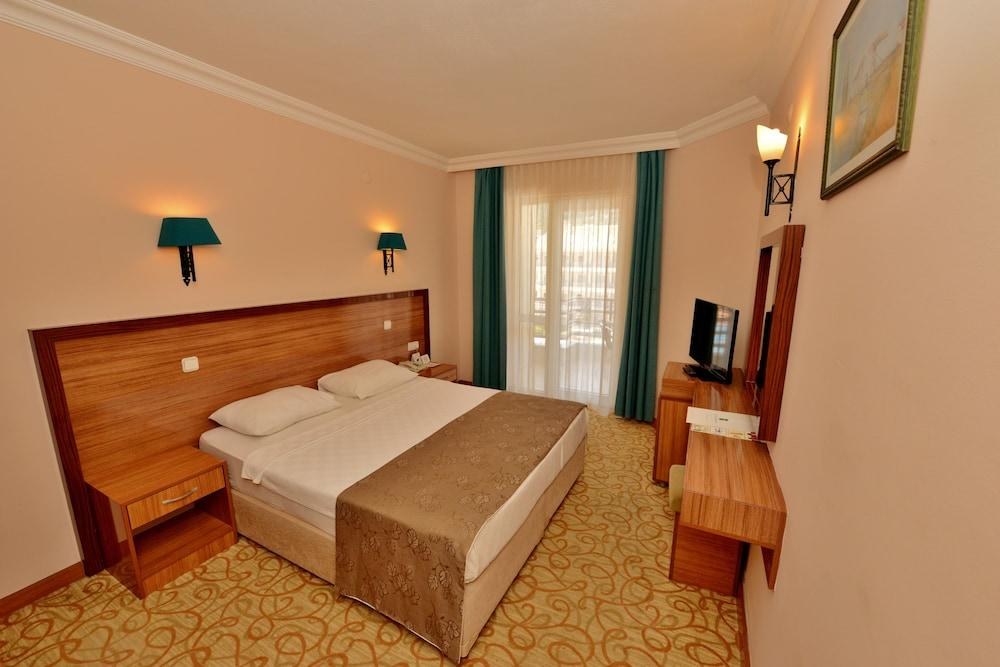 Green Nature Resort & Spa photo 4