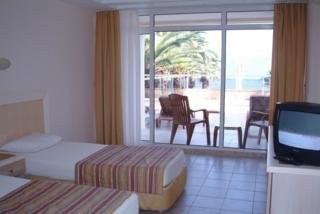 MIRAMER BEACH photo 3