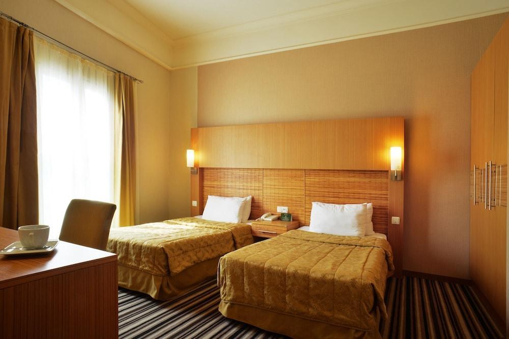 Grand Cettia Hotel photo 3