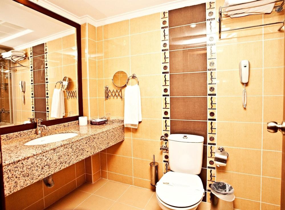 Duqqan Deluxe Hotel photo 2