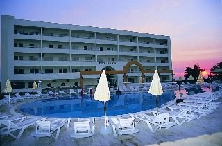 Tuntas Family Suites Kusadasi photo 4