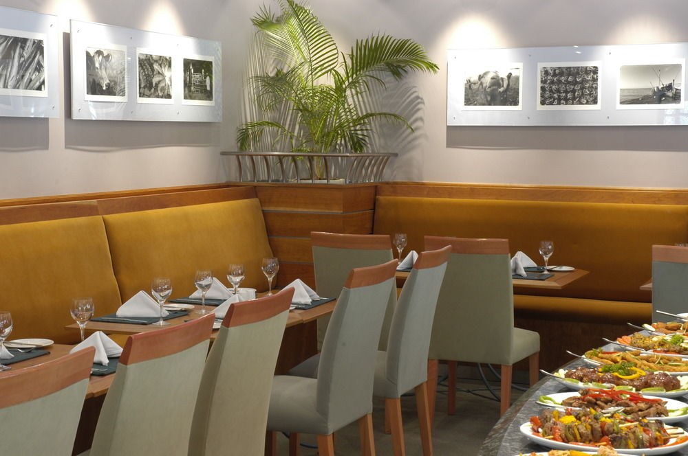 Protea Hotel Dar es Salaam Oyster Bay photo 3