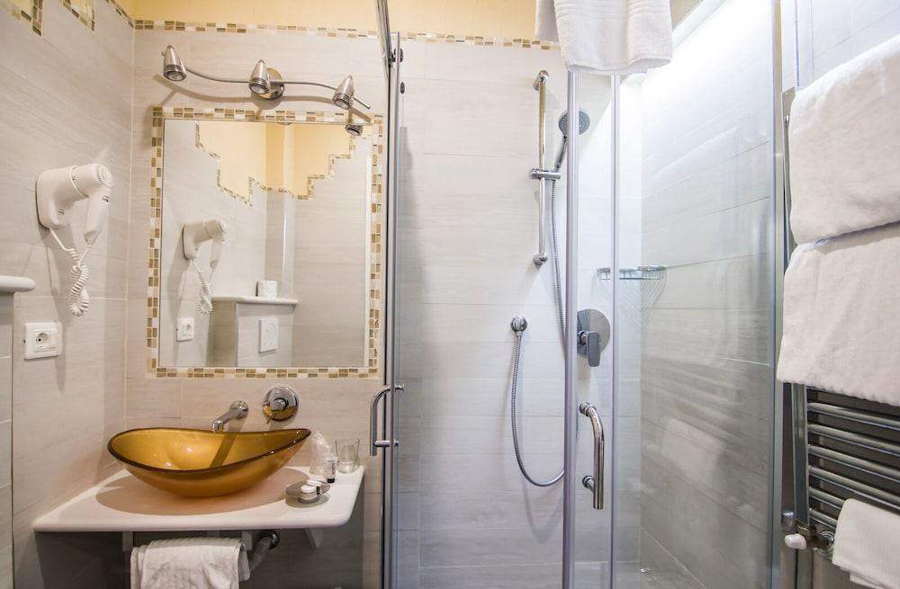 HOTEL VERONA ROME photo 3