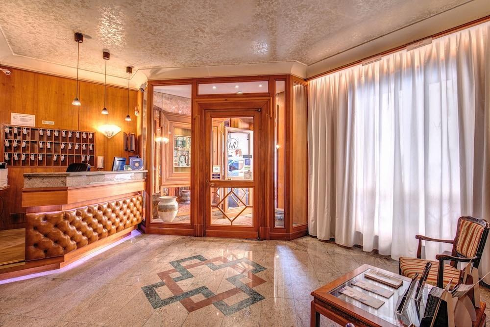 HOTEL VERONA ROME photo 4