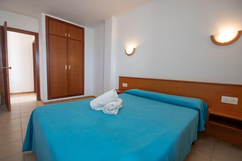 Rentalmar Blue Beach photo 3
