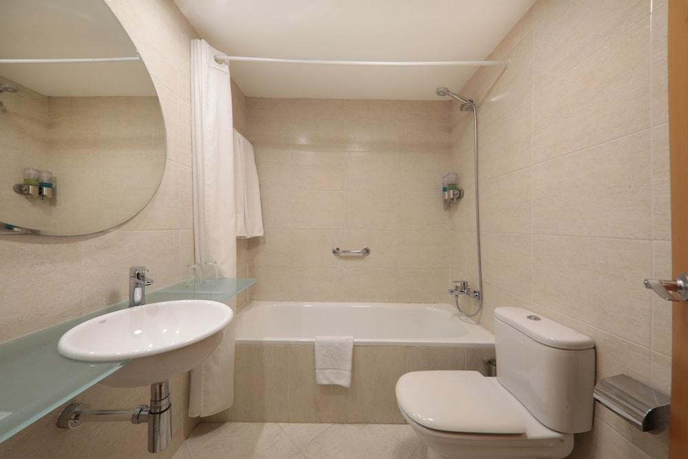 Sercotel Zurbaran photo 3