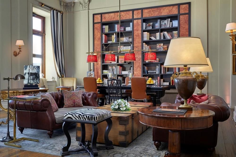 St Regis photo 1