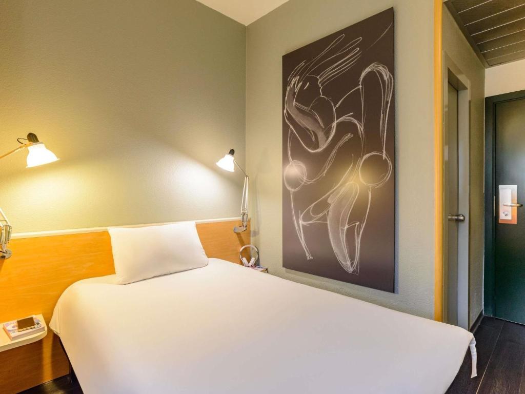 Ibis Milano Centro photo 3