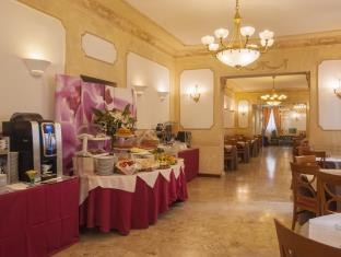 VILLA ROSA photo 2