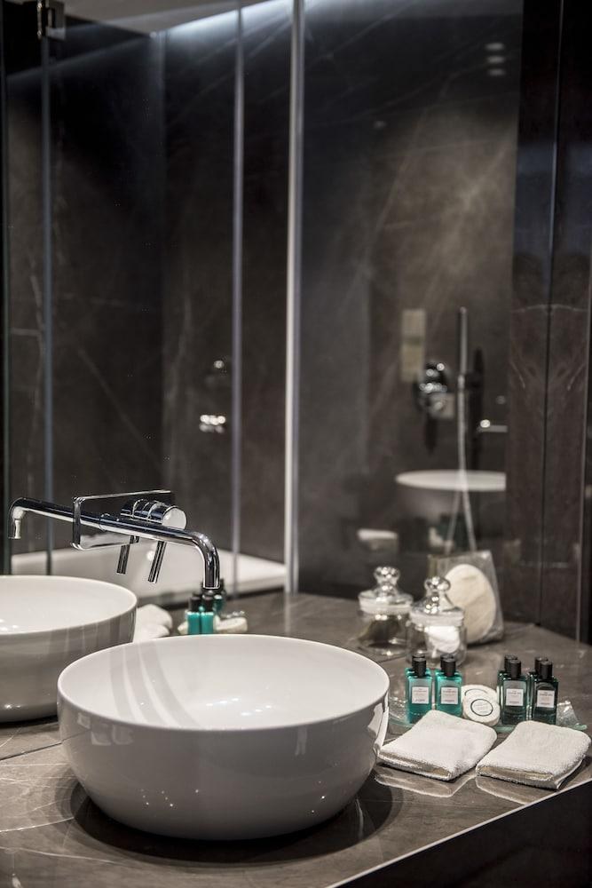 SOFITEL ATHENS AIRPORT photo 4