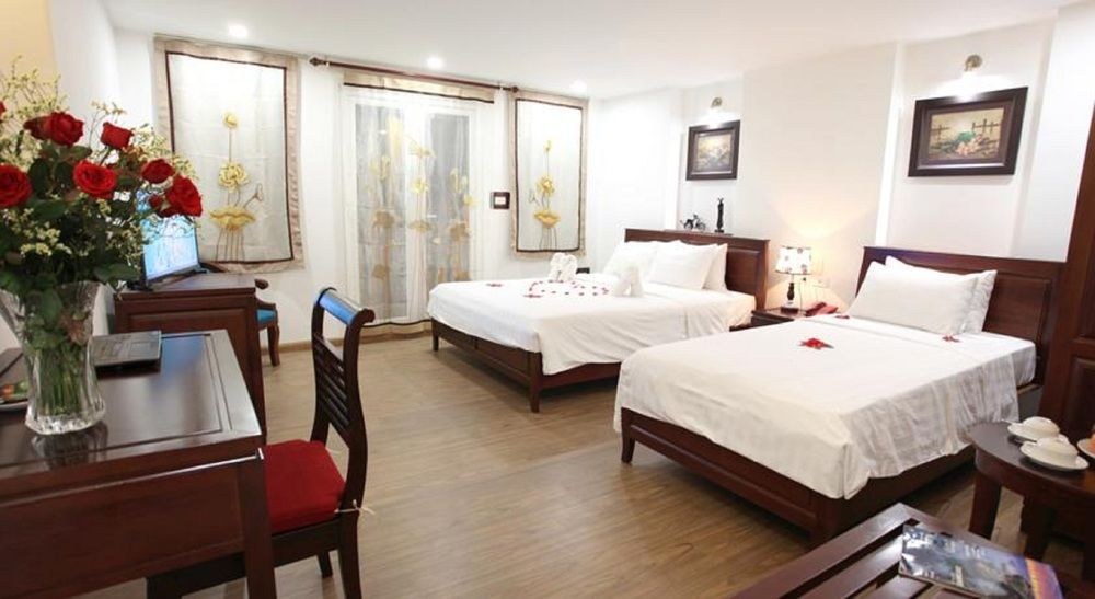 CHARMING 2 HOTEL