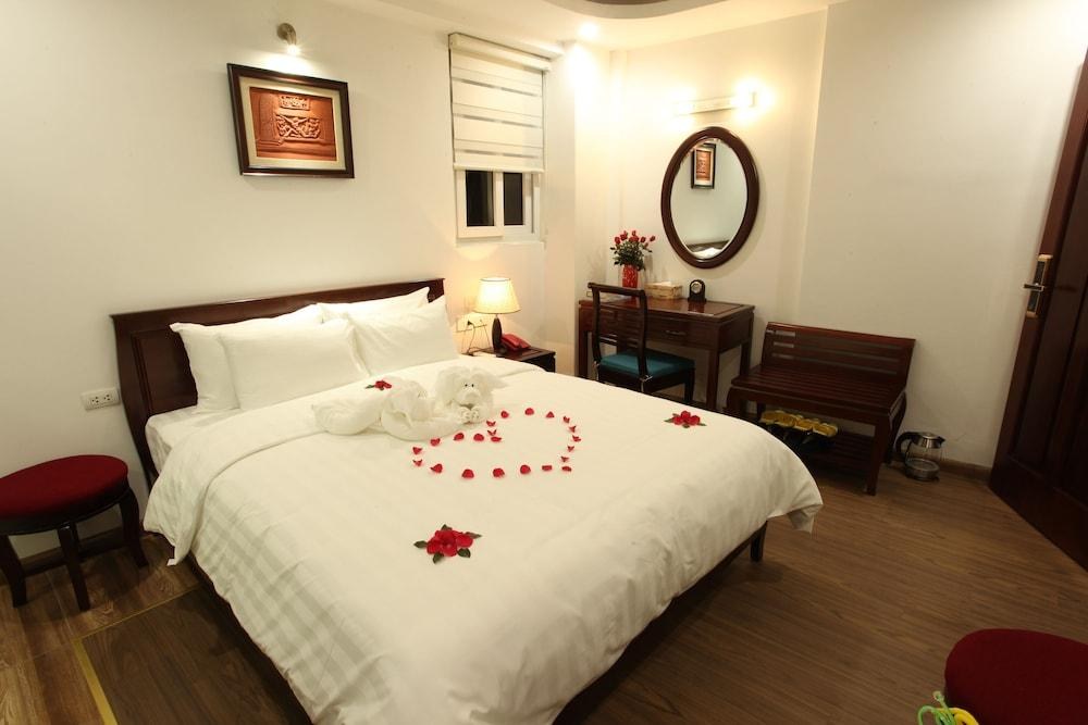 CHARMING 2 HOTEL photo 4