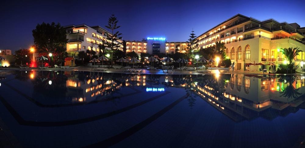 RIVIERA photo 4