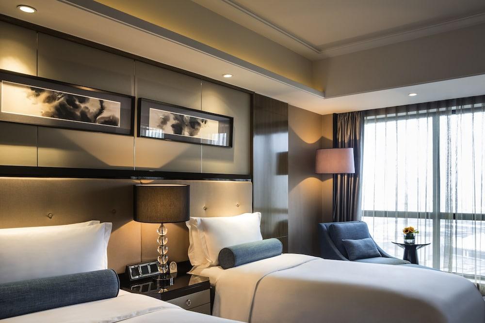 PULLMAN SHANGHAI JING AN photo 2