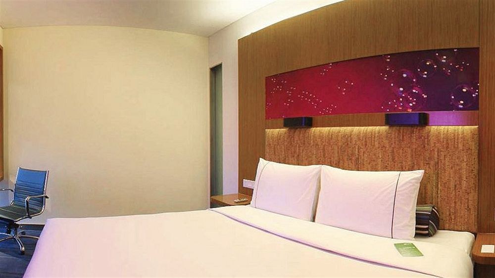 ALOFT BEIJING photo 2