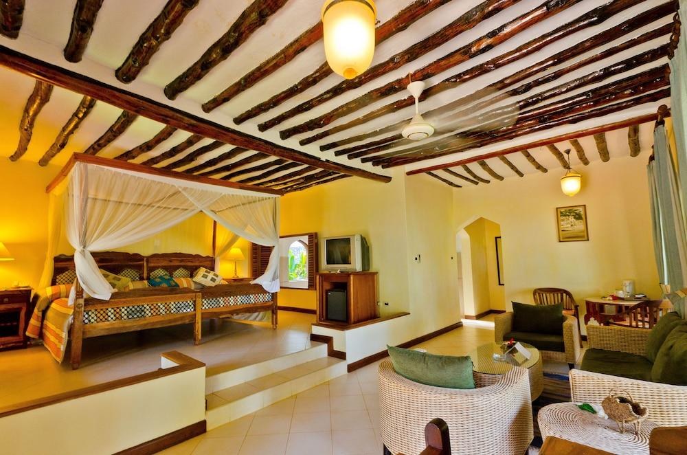 SULTAN SANDS photo 3