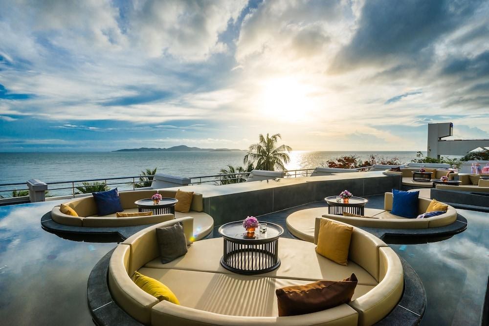 ROYAL CLIFF BEACH TERRACE photo 4