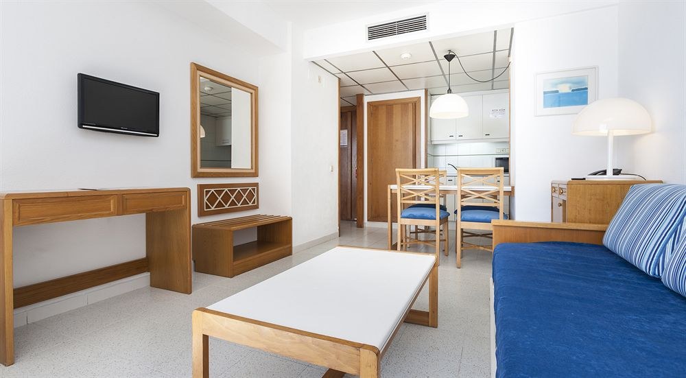 Globales Apartamentos Nova photo 1