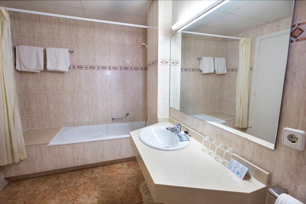 COSTA BRAVA HOTEL photo 3