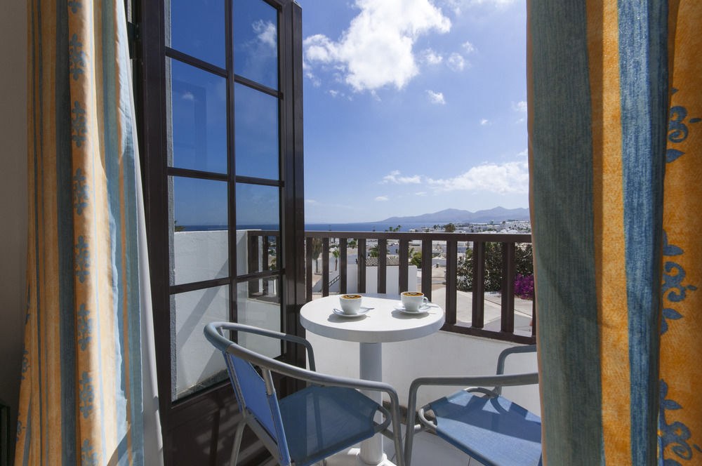 Apartamentos Plaza Azul photo 1
