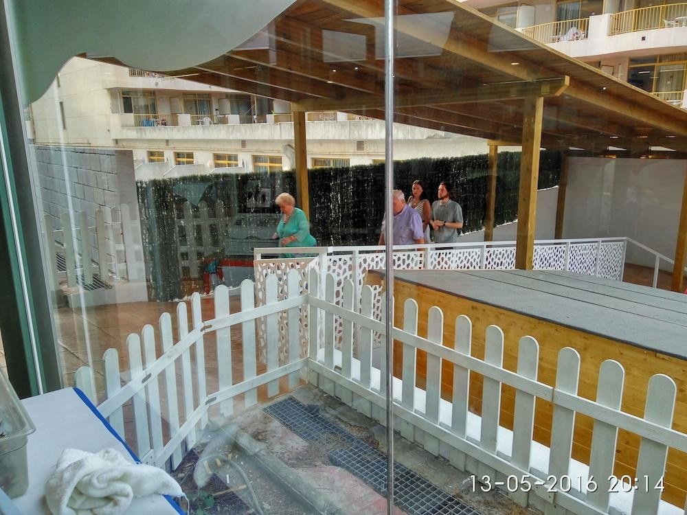 Inter2 Aparthotel Salou photo 3