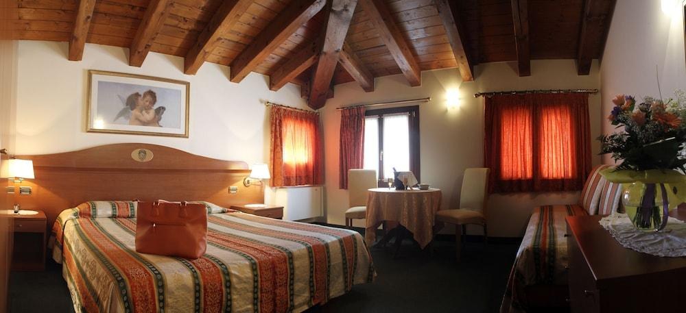 Hotel Antico Moro photo 4