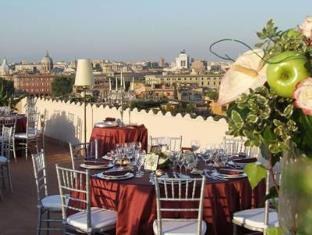 VOI DONNA CAMILLA SAVELLI photo 3