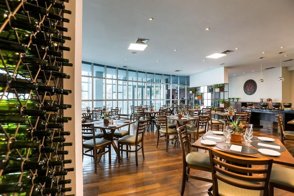 SAN DIEGO SUITES IPATINGA