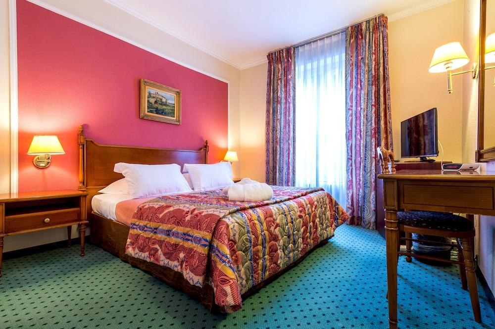 DIPLOMATE HOTEL photo 4