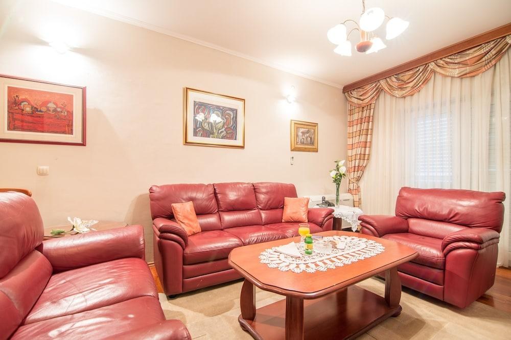 DUBROVNIK HOTEL
