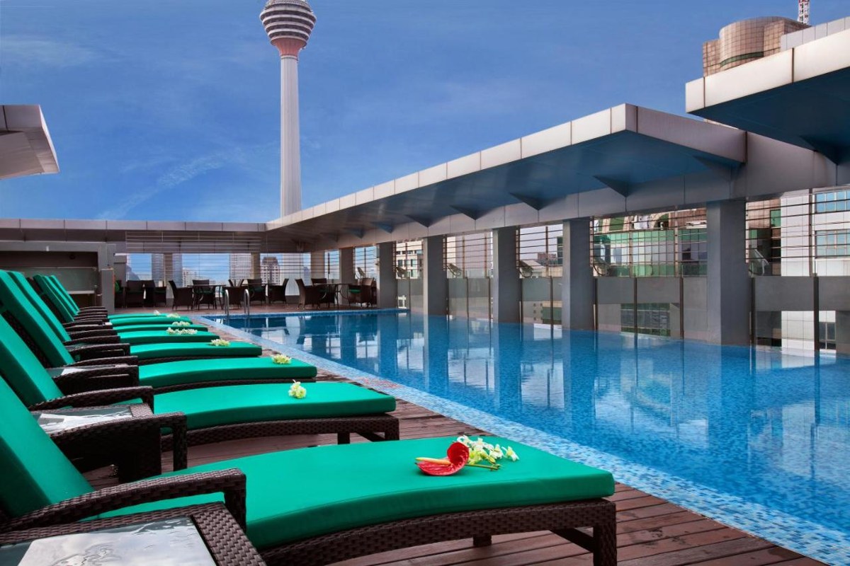 PARKROYAL SERVICED SUITES KUALA LUMPUR