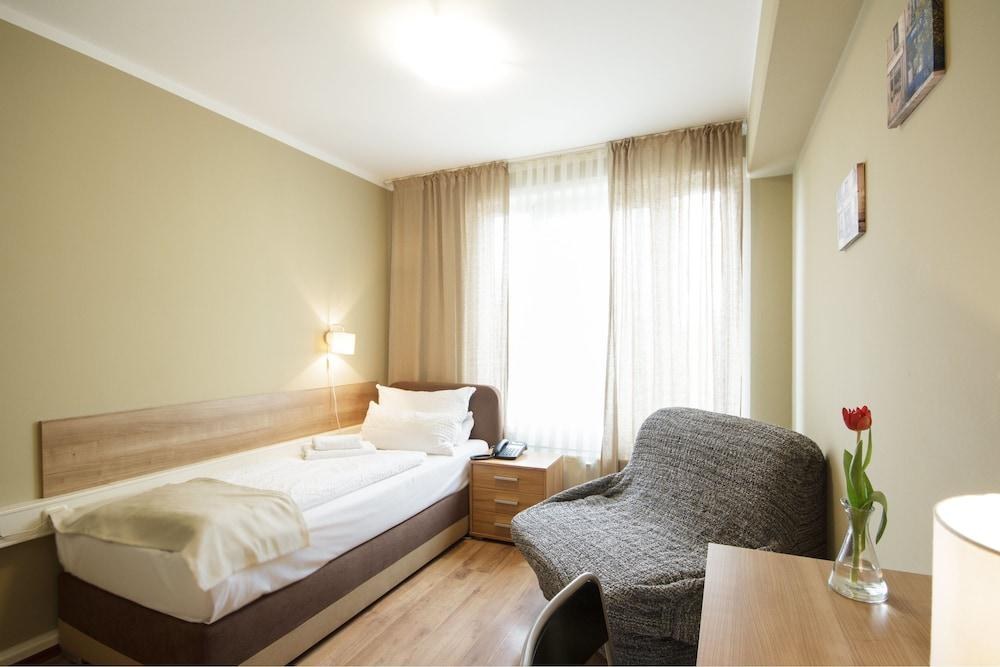 PANKOW HOTEL photo 2