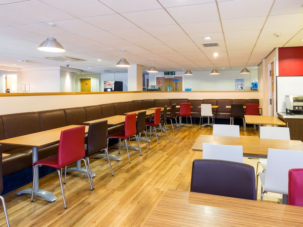TRAVELODGE GLASGOW AIRPORT photo 1